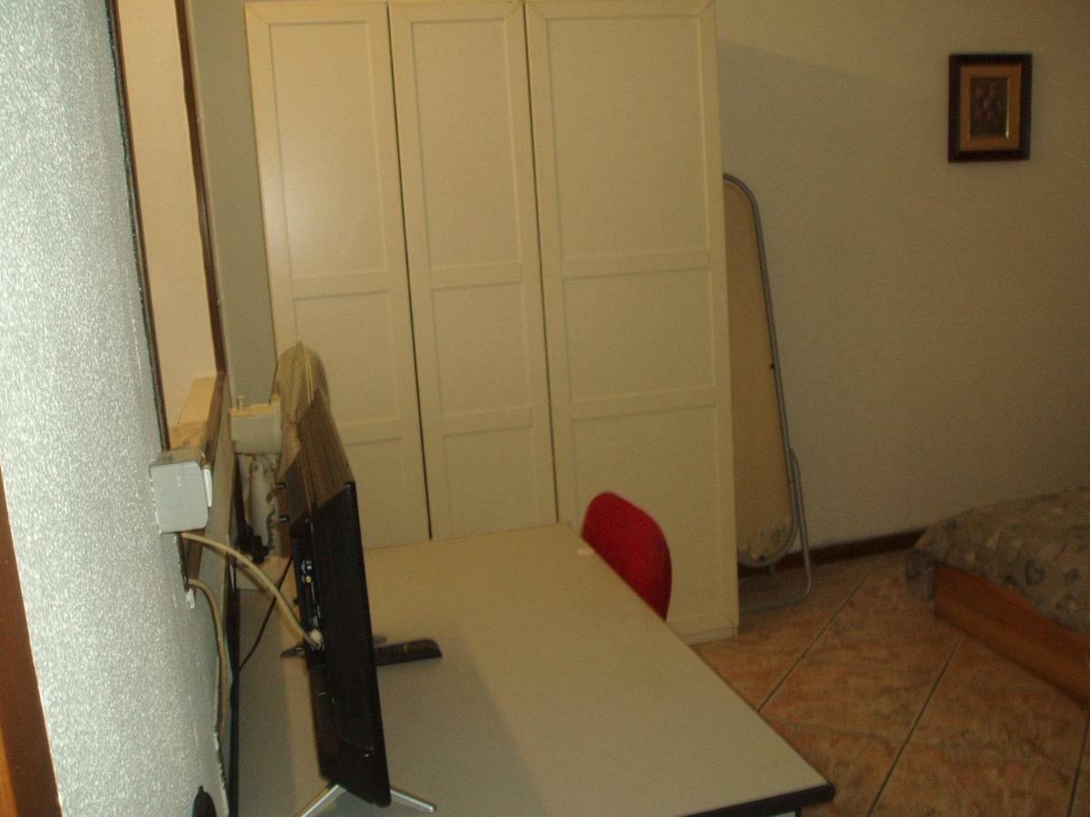 B&B Milano Ngoại thất bức ảnh