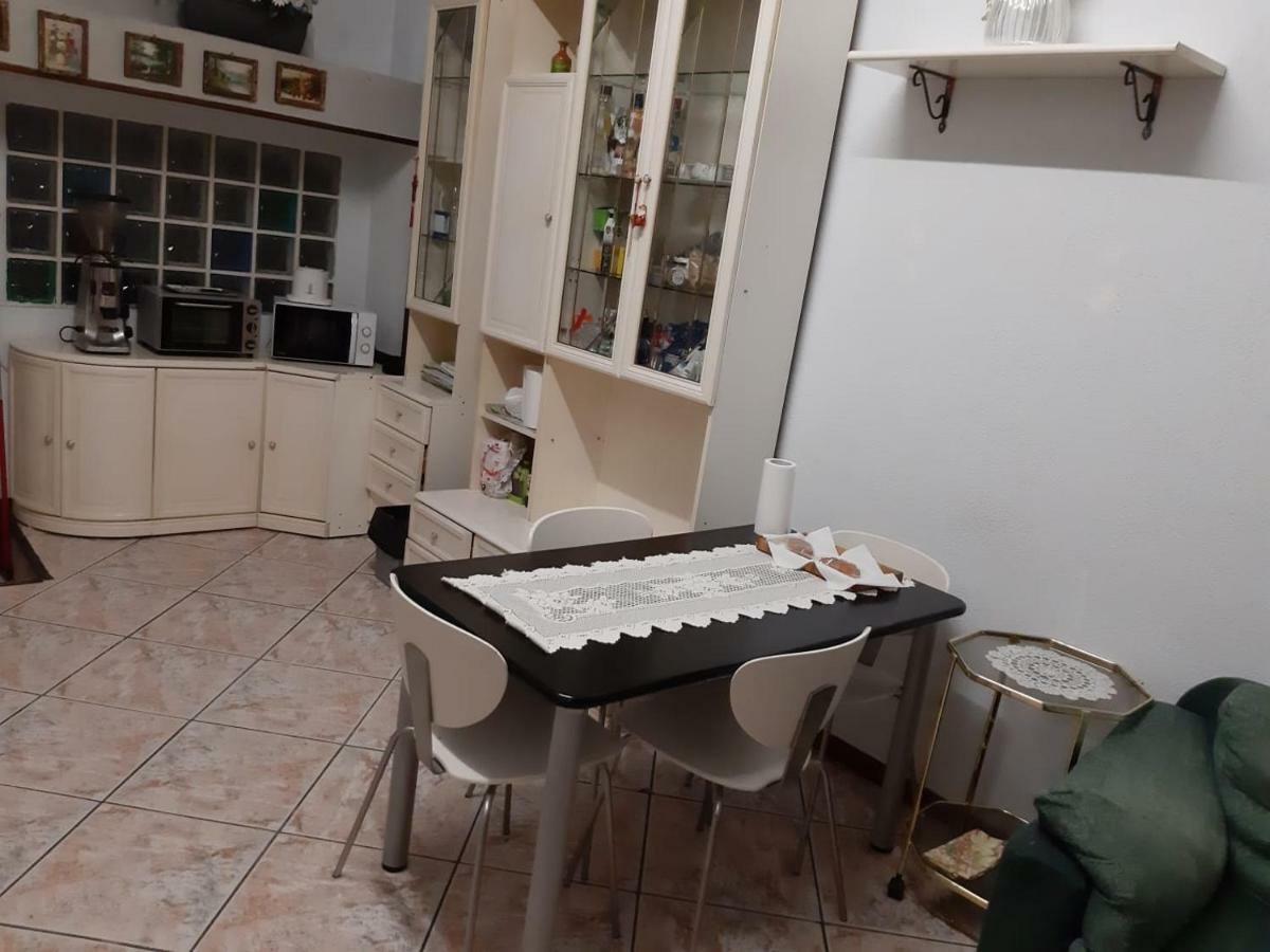 B&B Milano Ngoại thất bức ảnh
